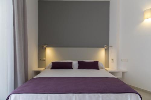 Apartamentos Proa - Emar Hotels Only Adults Ес Пухолс Екстериор снимка